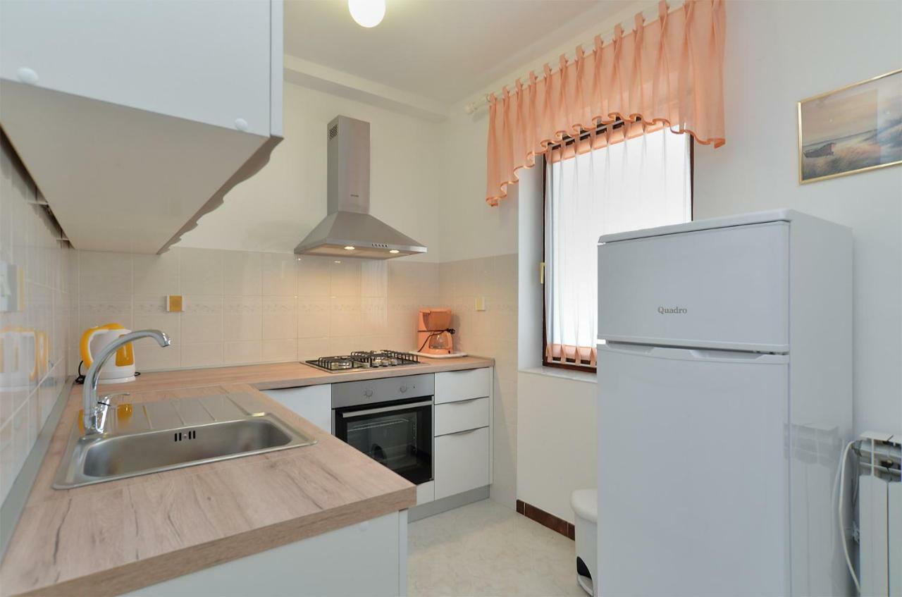 Apartment Gracijela 827 Medulin Eksteriør billede
